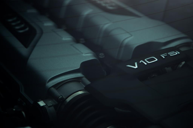 Illustration for article titled The Audi R8 V10 Driving Experience: The Not Jalopnik Review